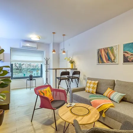 Arta Volosko Appartement *