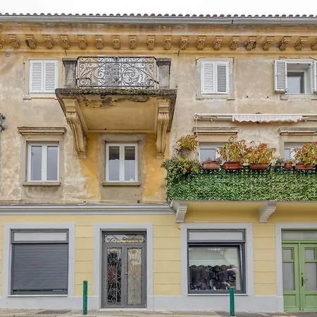 Arta Volosko Apartman *